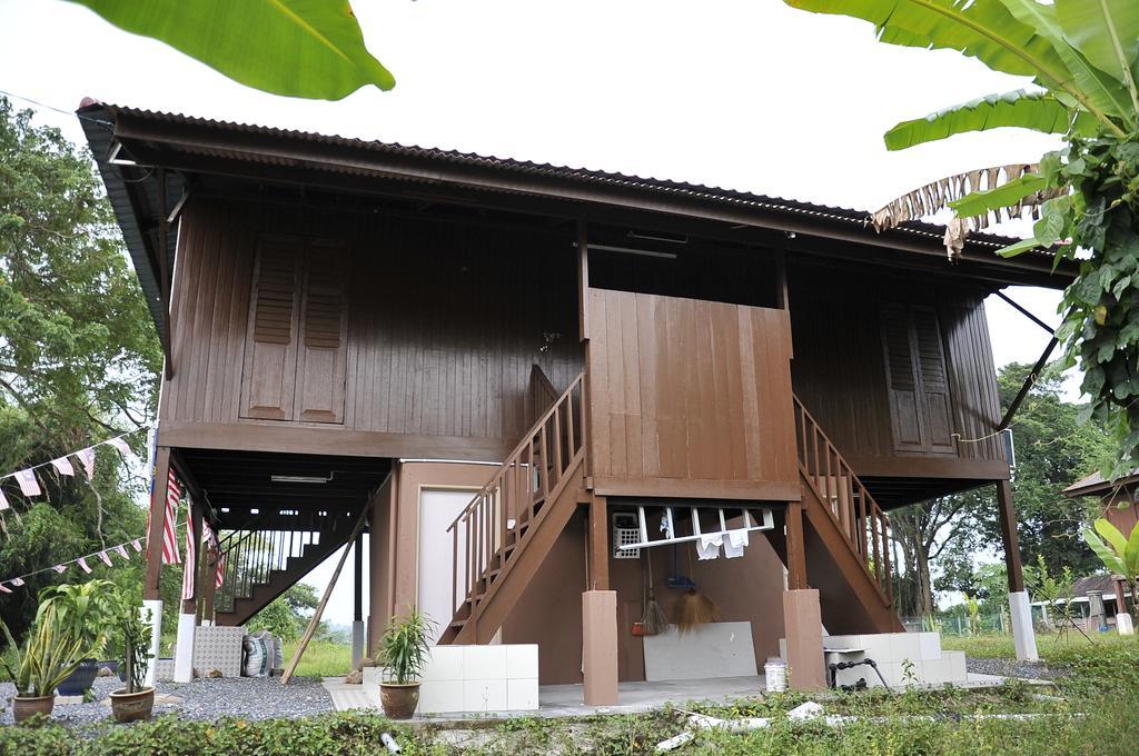 Kejora Homestay Kangar Esterno foto